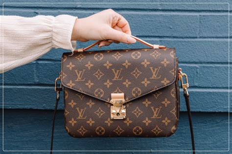 louis vuitton echtheid|false louis vuitton lv.